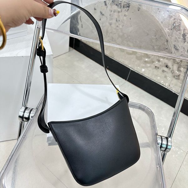 crossbody bag shoulder bag plaid design hand carry bags letter fashion white designer purse bag genuine leather women designed belt handle h
crossbody bag shoulder bag plaid design hand carry bags letter fashion white designer purse bag genuine leather women designed belt handle h