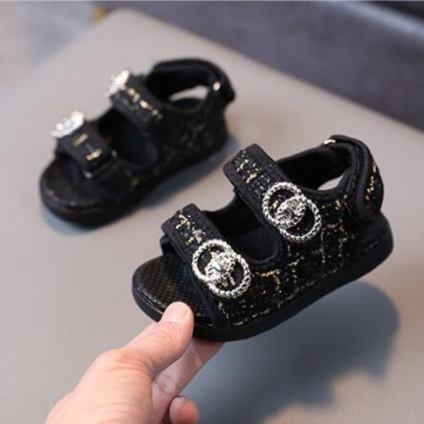 new fashion sweet plaid pattern baby girls sandals 2023 metal decoration 3 colors baby shoes comfortable girl shoes sandal, Black;red
new fashion sweet plaid pattern baby girls sandals 2023 metal decoration 3 colors baby shoes comfortable girl shoes sandal, Black;red