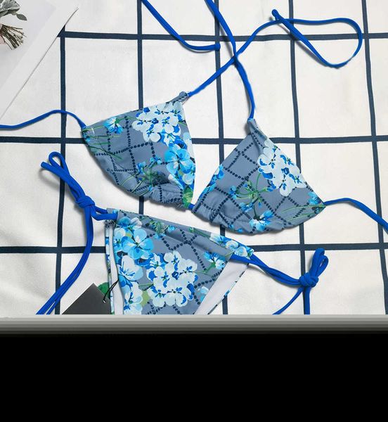 designer bikinis woman two-piece bikini with letter swimsuits crystal summer swimwear beach luxury bathing suits three-point swimsuit664, White;black
designer bikinis woman two-piece bikini with letter swimsuits crystal summer swimwear beach luxury bathing suits three-point swimsuit664, White;black