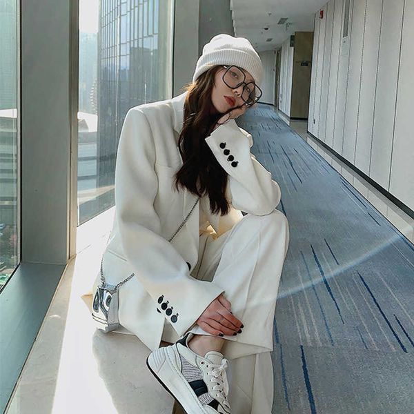 small fragrant wind white suit set high grade european goods and foreign fashion celebrity professional explosive street early autumn wide l, Black;white
small fragrant wind white suit set high grade european goods and foreign fashion celebrity professional explosive street early autumn wide l, Black;white