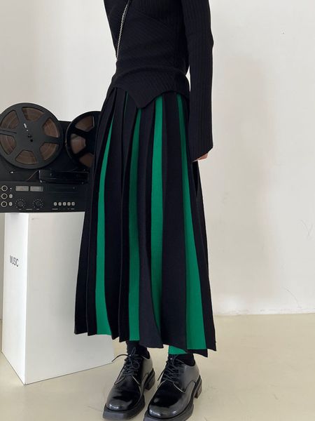 skirts a line high waist contrast color striped women mid-long skirts autumn winter loose pleated skirts lady trendy retro korean style 2304, Black
skirts a line high waist contrast color striped women mid-long skirts autumn winter loose pleated skirts lady trendy retro korean style 2304, Black