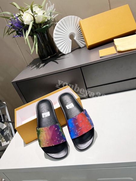 2023 summer classic presbyopia men women slippers summer waterfront mule waterproof pool slide sandals outdoor casual luxury fashion wide fl, Black
2023 summer classic presbyopia men women slippers summer waterfront mule waterproof pool slide sandals outdoor casual luxury fashion wide fl, Black