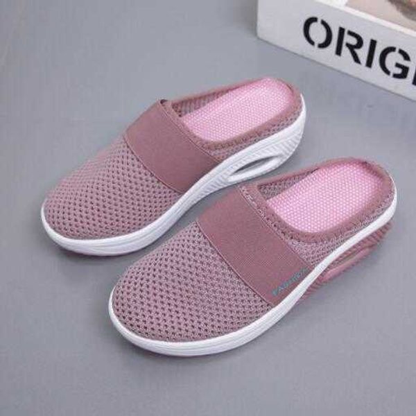 slippers winter warm soft plush indoor couple slippers women antislip platform leather waterproof home shoes floor ladies cotton slipper j23, Black
slippers winter warm soft plush indoor couple slippers women antislip platform leather waterproof home shoes floor ladies cotton slipper j23, Black