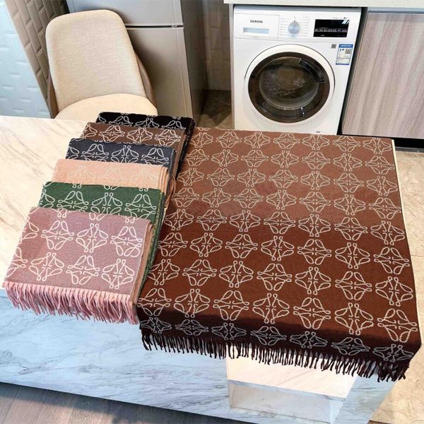 Stylish Women Cashmere Scarf Full Letter Printed Scarves Soft Touch Warm Wraps With Tags Autumn Winter Long Shawls Size 180x65cm Gift Box 43PQ
Stylish Women Cashmere Scarf Full Letter Printed Scarves Soft Touch Warm Wraps With Tags Autumn Winter Long Shawls Size 180x65cm Gift Box 43PQ