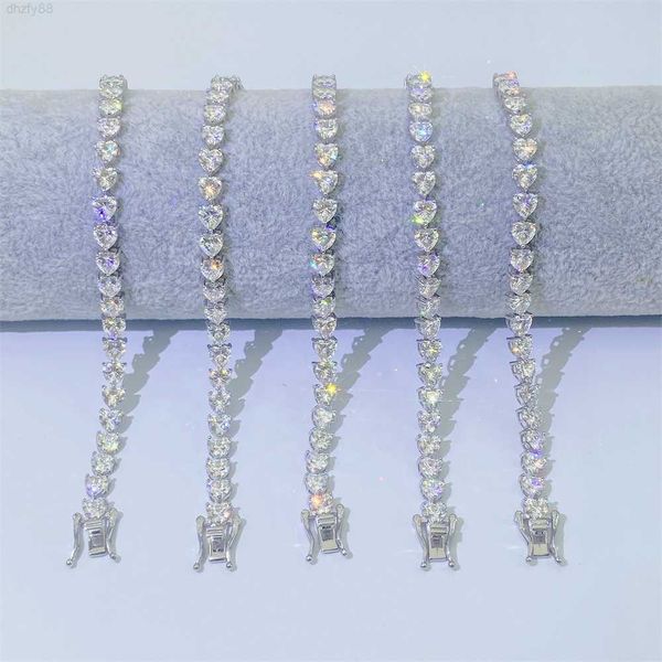 wholesale custom jewelry 925 sterling silver heart 5*5mm tennis necklace moissanite tennis chain bracelet
wholesale custom jewelry 925 sterling silver heart 5*5mm tennis necklace moissanite tennis chain bracelet