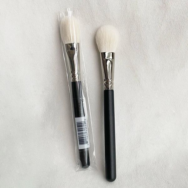 Makeup Brush Faerie Whispers Small Cheek Brush 133 - Soft Fluffy Natrual Goat Hair for Blush Hightlight Powder Cosmetic Brush, M133 cheek brush
Makeup Brush Faerie Whispers Small Cheek Brush 133 - Soft Fluffy Natrual Goat Hair for Blush Hightlight Powder Cosmetic Brush, M133 cheek brush