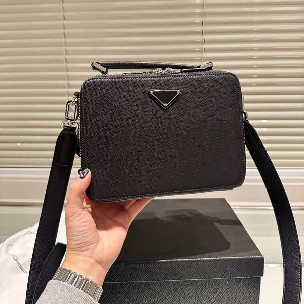 designer bag cross body bag luxury fashion shoulder bag camera bags 5a quality good match multifunctional simplicity nice gift for women
designer bag cross body bag luxury fashion shoulder bag camera bags 5a quality good match multifunctional simplicity nice gift for women