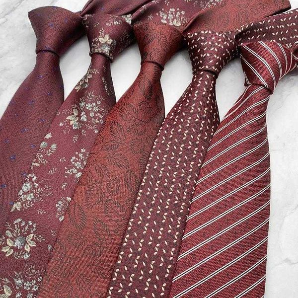 wedding bridegroom tie male red wine fashion trend pattern boutique high density, Blue;purple
wedding bridegroom tie male red wine fashion trend pattern boutique high density, Blue;purple