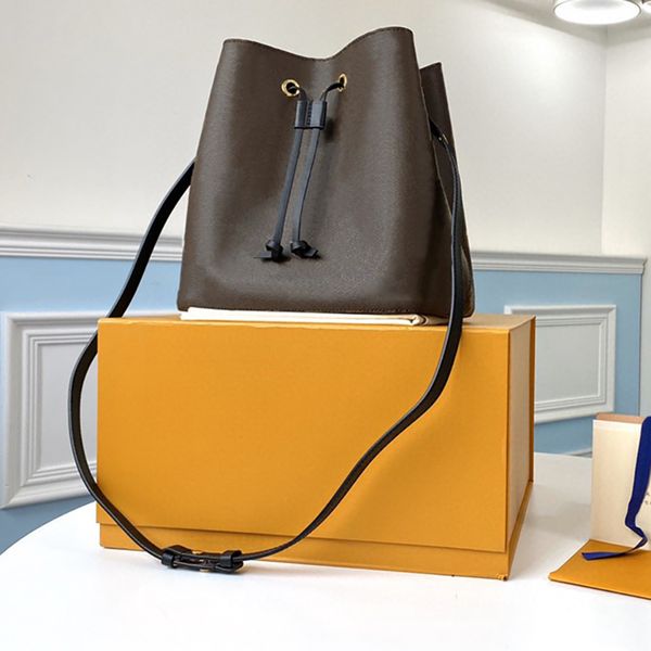 designer bucket bags luxury crossbody bags 1:1 quality genuine leather shoulder bag 26cm m44020 with box ml058
designer bucket bags luxury crossbody bags 1:1 quality genuine leather shoulder bag 26cm m44020 with box ml058