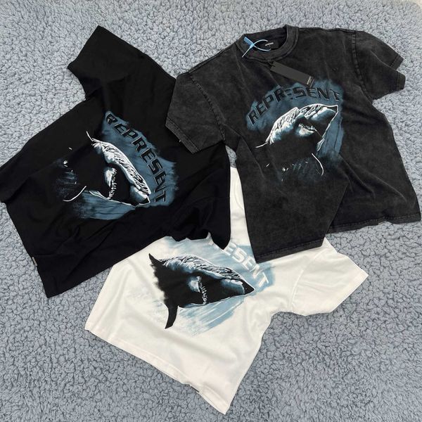 2023 fashion men's and women's t shirts uk high street brand representative great white shark old letter loose round neck short sl
2023 fashion men's and women's t shirts uk high street brand representative great white shark old letter loose round neck short sl