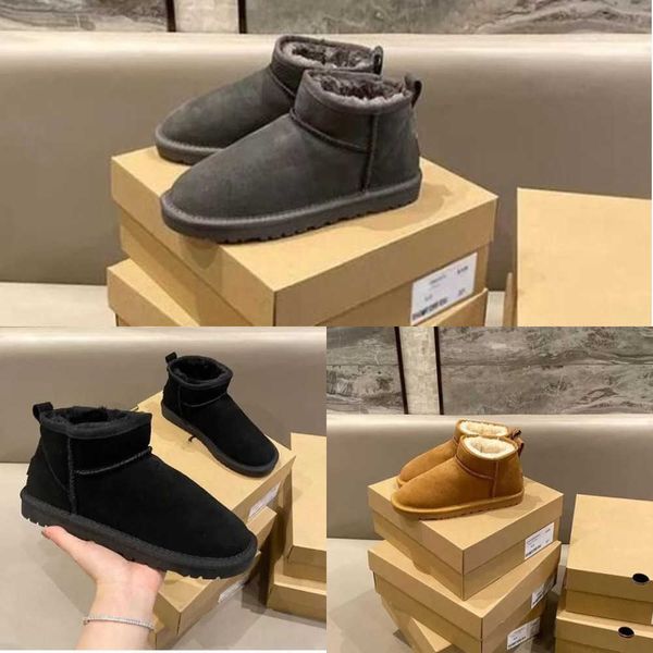 2022 aus u5854 classical short miniwomen snow keep boot man womens plush casual warm boots sheepskin suede shoes chestnut reindeer brown, Black
2022 aus u5854 classical short miniwomen snow keep boot man womens plush casual warm boots sheepskin suede shoes chestnut reindeer brown, Black