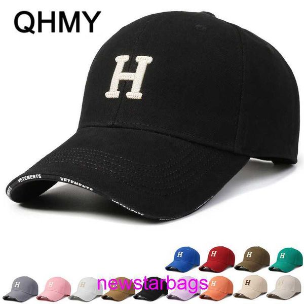 original edition designer herms hat for sale trendy baseball cap 2023 new korean fashion versatile casual fishing male female couple cap, Blue;gray
original edition designer herms hat for sale trendy baseball cap 2023 new korean fashion versatile casual fishing male female couple cap, Blue;gray
