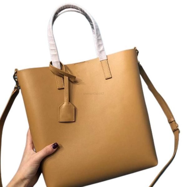 womens handbags purses fashion ladies composite totes bag leather shoulder bags clasic designer bag messenger shoulders casual wide strap
womens handbags purses fashion ladies composite totes bag leather shoulder bags clasic designer bag messenger shoulders casual wide strap