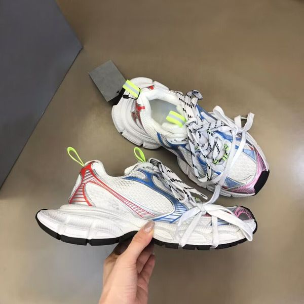 23s/s track runner 3xl sneaker shoes 9.0 men women retro phantom mesh dad comfort casual walking mesh brand footwear couple sports eu35-46, Black
23s/s track runner 3xl sneaker shoes 9.0 men women retro phantom mesh dad comfort casual walking mesh brand footwear couple sports eu35-46, Black