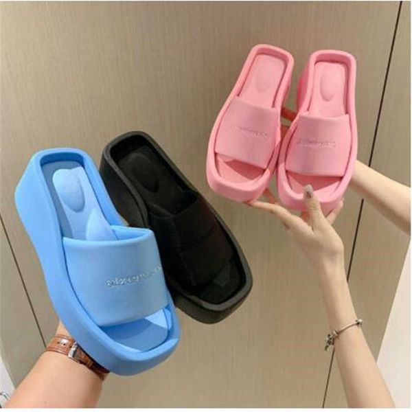 slippers nova plataforma feminina chinelos vero praa toe marca sandlias de cetim womensapatos de salto alto sandlias praia flip flops j23041, Black
slippers nova plataforma feminina chinelos vero praa toe marca sandlias de cetim womensapatos de salto alto sandlias praia flip flops j23041, Black