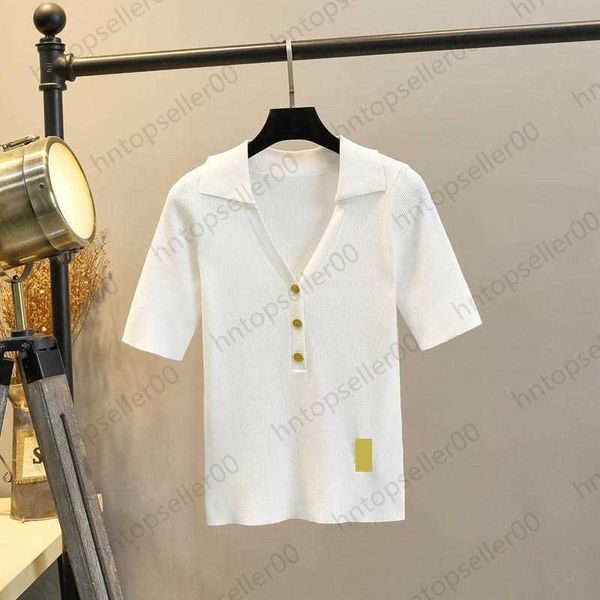 white designer womens t-shirt spring summer clothes fashionable trend loose minimalist luxury classic brand logo emblem design cardigan lape
white designer womens t-shirt spring summer clothes fashionable trend loose minimalist luxury classic brand logo emblem design cardigan lape
