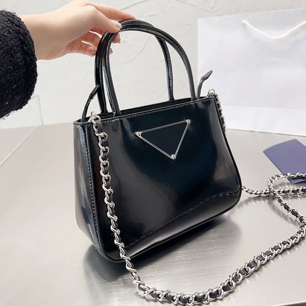 classic tote bag designer bags shoulder crossbody bags leather messenger handbag luxurys women purse handbags black totes duffle bag ladies
classic tote bag designer bags shoulder crossbody bags leather messenger handbag luxurys women purse handbags black totes duffle bag ladies