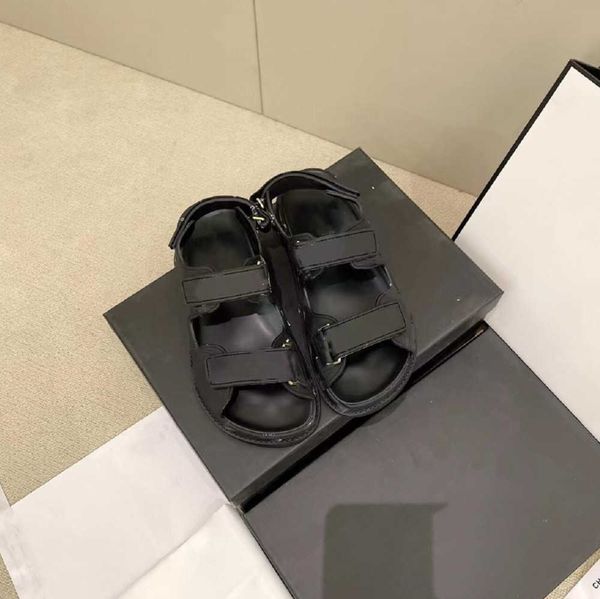 solid color rubber flat bottom sandal women's fashion summer sandal outdoor leisure slipper luxury soft beach shoes designer classic wo, Black
solid color rubber flat bottom sandal women's fashion summer sandal outdoor leisure slipper luxury soft beach shoes designer classic wo, Black