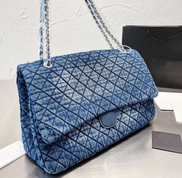 shoulder bags blue gray denim designer cowboy chain tote women's luxury flap diamonds lattice wallet crossbody classics clutch totes pu
shoulder bags blue gray denim designer cowboy chain tote women's luxury flap diamonds lattice wallet crossbody classics clutch totes pu