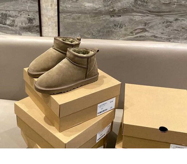 2022 aus u5854 classical short miniwomen snow keep boot man womens plush casual warm boots shoes tan antelope reindeer brown transshipment, Black
2022 aus u5854 classical short miniwomen snow keep boot man womens plush casual warm boots shoes tan antelope reindeer brown transshipment, Black