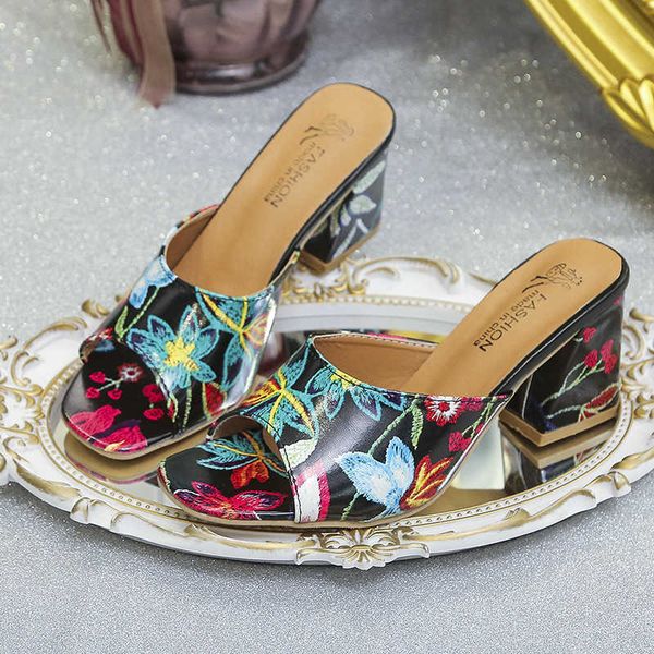 slippers 2022 new printing chunky high heels women summer slippers square toe female mules shoes pu leather slides flip flops dress shoes j2, Black
slippers 2022 new printing chunky high heels women summer slippers square toe female mules shoes pu leather slides flip flops dress shoes j2, Black