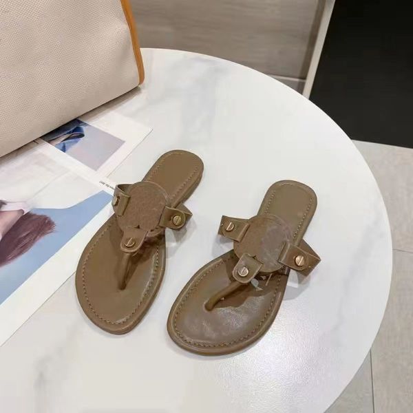 designer women french sandals slippers clip toe flat sandals summer t tied ladies shoes beach casual woman luxury channel flip flops fashion, Black
designer women french sandals slippers clip toe flat sandals summer t tied ladies shoes beach casual woman luxury channel flip flops fashion, Black