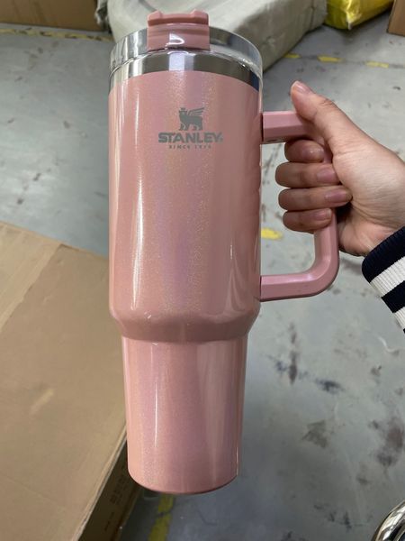 40oz glitter tumblers stanley sublimation cups with handle lid and straw gradient color insulated car mugs stainless steel tumbler big capac
40oz glitter tumblers stanley sublimation cups with handle lid and straw gradient color insulated car mugs stainless steel tumbler big capac