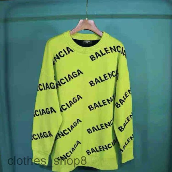 designer hoodies balencgss fashion men's sweaters level version 23 autumn and winter new letter over printed bullet screen sweater for, White;black
designer hoodies balencgss fashion men's sweaters level version 23 autumn and winter new letter over printed bullet screen sweater for, White;black