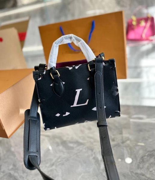 23ss luxury designer crossbody bags for women fashion sac fashion style bag women tote handbag letter leather crossbody five colors shoulder
23ss luxury designer crossbody bags for women fashion sac fashion style bag women tote handbag letter leather crossbody five colors shoulder