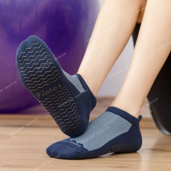 professional women pilates socks non slip breathable yoga socks ladies fitness sports ballet dance sock for yoga pilates hall sportswear acc, Black
professional women pilates socks non slip breathable yoga socks ladies fitness sports ballet dance sock for yoga pilates hall sportswear acc, Black