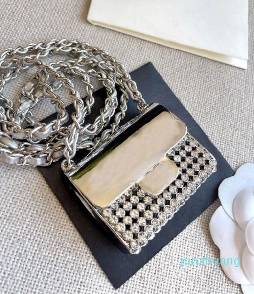 cc women bags fashion designer luxury mini crystal shoulder bag lady cc flap lipstick cosmetic bag small portable 34 tote bags handbags silv
cc women bags fashion designer luxury mini crystal shoulder bag lady cc flap lipstick cosmetic bag small portable 34 tote bags handbags silv