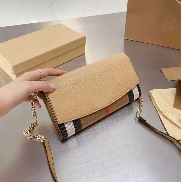 luxury classic chain bag ladies women striped flip messenger designers bags coin card design wallet practical and durable light purse
luxury classic chain bag ladies women striped flip messenger designers bags coin card design wallet practical and durable light purse