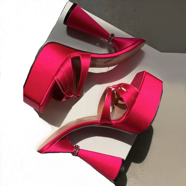 women platform slides sandals designer slipper 13.5cm satin fashion scuffs heel outdoor party luxury thick bottom waterproof evening shoes f, Black
women platform slides sandals designer slipper 13.5cm satin fashion scuffs heel outdoor party luxury thick bottom waterproof evening shoes f, Black