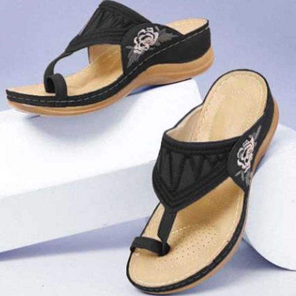 slippers women comfy plain shoes flower flat platform ladies casual big toe foot sandals orthopedic bunion corrector flip flop sandalias j23, Black
slippers women comfy plain shoes flower flat platform ladies casual big toe foot sandals orthopedic bunion corrector flip flop sandalias j23, Black