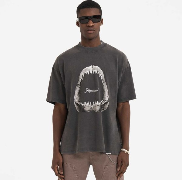 2023 fashion men's and women's t shirts uk high street brand representative shark teeth loose short sleeve can be paired with love, White
2023 fashion men's and women's t shirts uk high street brand representative shark teeth loose short sleeve can be paired with love, White
