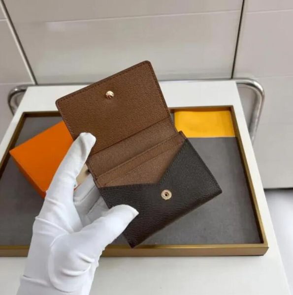 7a genuine leather wallets & holders designer fashion men coin business credit card ticket holder key case luxury pocket organizer wallet m5, Red;black
7a genuine leather wallets & holders designer fashion men coin business credit card ticket holder key case luxury pocket organizer wallet m5, Red;black