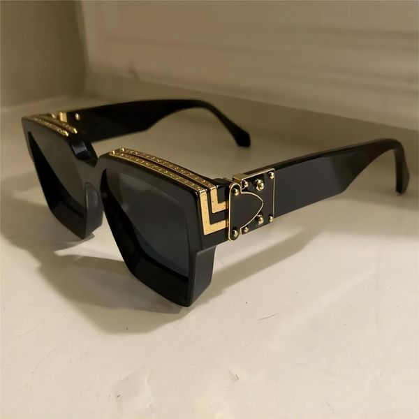 luxury 96006 sunglasses designer sunglasses for men full frame millionaire sunglasses vintage large sunglasses shiny gold sell gold plated g, White;black
luxury 96006 sunglasses designer sunglasses for men full frame millionaire sunglasses vintage large sunglasses shiny gold sell gold plated g, White;black