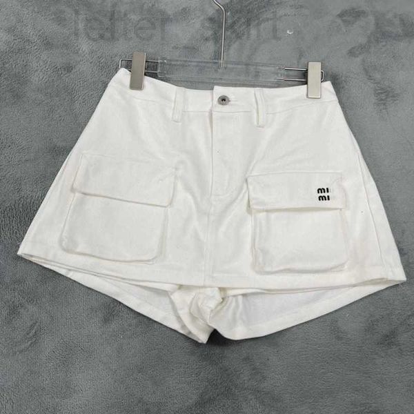 skirts designer 23 spring/summer fashion versatile high waist pocket embroidered letter decoration trimmed legs show denim short skirt pants, Black
skirts designer 23 spring/summer fashion versatile high waist pocket embroidered letter decoration trimmed legs show denim short skirt pants, Black