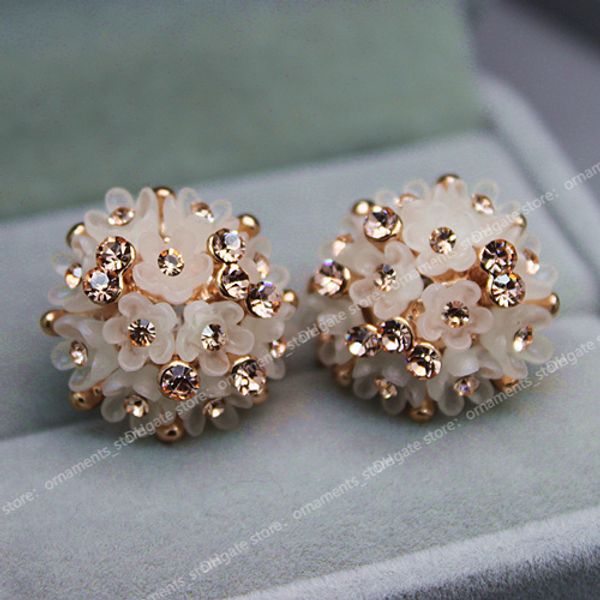 2021 new fashion wedding jewelry for women,gold color austrian crystal enamel flower stud earrings fashion female earrings gifts earringsstu, Golden;silver
2021 new fashion wedding jewelry for women,gold color austrian crystal enamel flower stud earrings fashion female earrings gifts earringsstu, Golden;silver