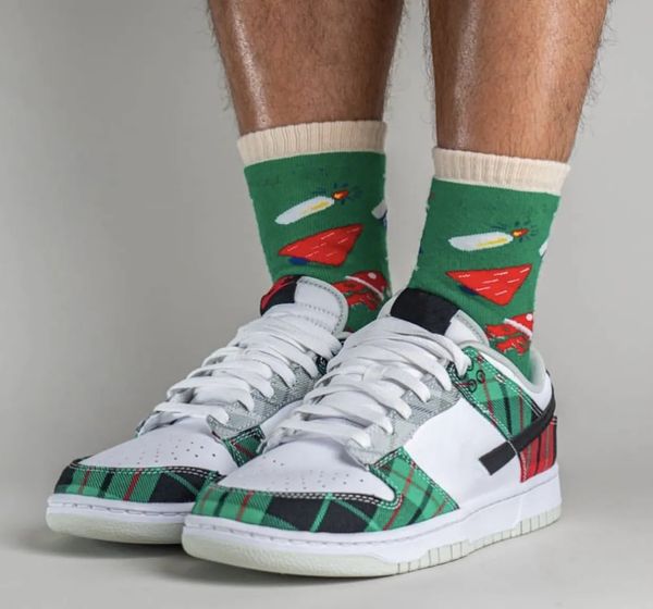 sb dunks shoes plaid white-university red-greed-black og designer outdoor shoes sneaker sports with original box
sb dunks shoes plaid white-university red-greed-black og designer outdoor shoes sneaker sports with original box