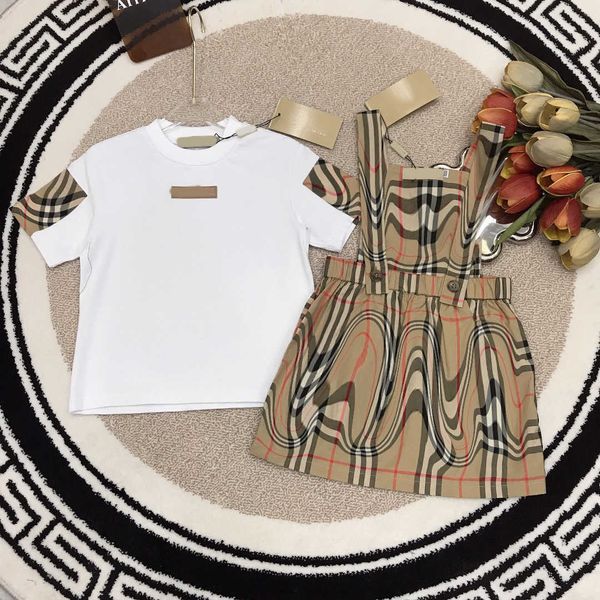 23ss kid sets skirt set kids designer clothes girls round neck pure lattice splicing short sleeve t-shirt check suspenders dress suit baby c, White
23ss kid sets skirt set kids designer clothes girls round neck pure lattice splicing short sleeve t-shirt check suspenders dress suit baby c, White