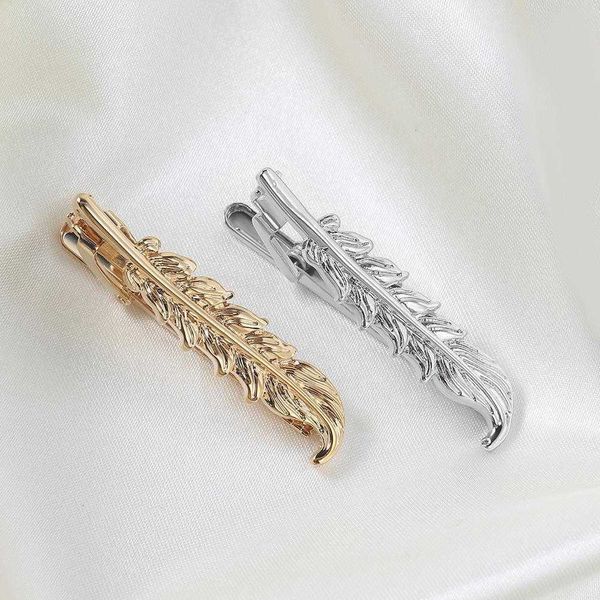 gold feather shape metal neckline clip mens business casual tie versatile, Silver
gold feather shape metal neckline clip mens business casual tie versatile, Silver