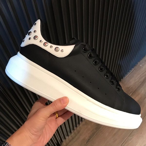 designer sneakers casual shoes designer leather lace up plate-forme men fashion platform sneakers white black mens womens luxury velvet sued
designer sneakers casual shoes designer leather lace up plate-forme men fashion platform sneakers white black mens womens luxury velvet sued