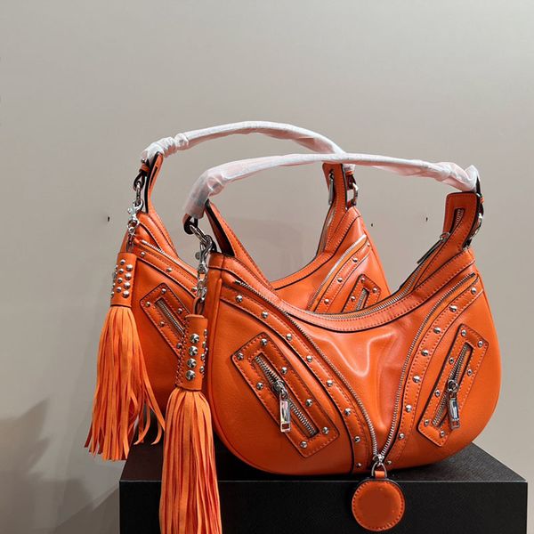 metal half moon bag handbags purse leather shoulder bags silver hardware zipper closure large capacity crossbody tote tassel decoration trav
metal half moon bag handbags purse leather shoulder bags silver hardware zipper closure large capacity crossbody tote tassel decoration trav