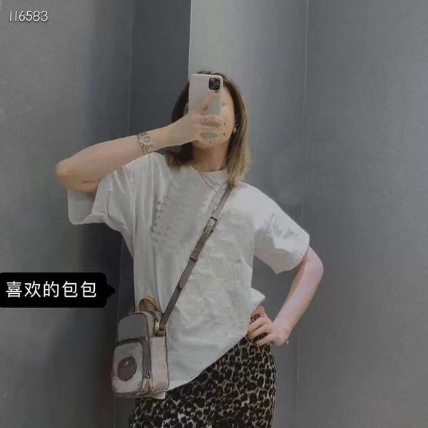 designer women's classic presbyopia mini mobile phone bag can be slung on one shoulder 2023, Black;red
designer women's classic presbyopia mini mobile phone bag can be slung on one shoulder 2023, Black;red