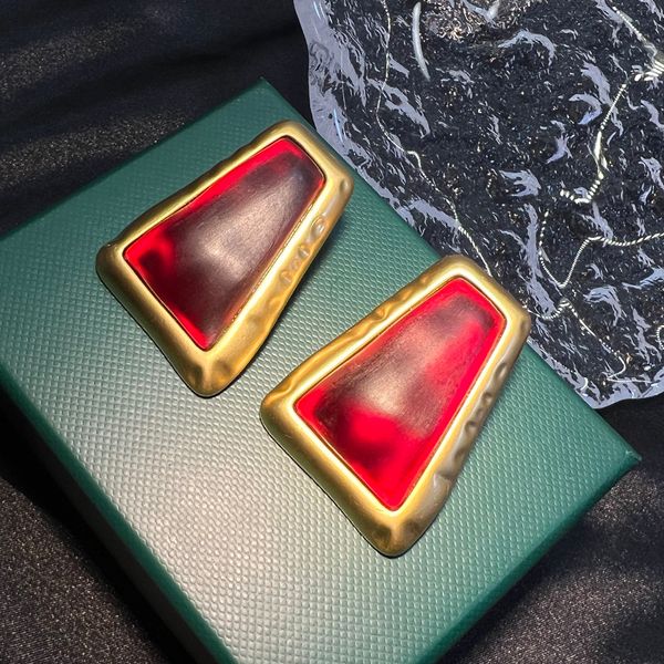 pearl diamond earrings french middle matte matte plated real gold vintage atmospheric luxury designer earrings, Golden
pearl diamond earrings french middle matte matte plated real gold vintage atmospheric luxury designer earrings, Golden