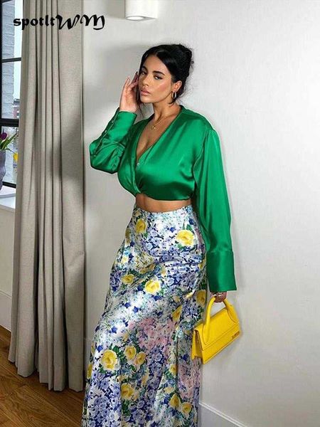 skirts women's floral printed midi skirt 2023 summer female high waist chic aline dress vintage ladies beach style midcalf skirts j2304, Black
skirts women's floral printed midi skirt 2023 summer female high waist chic aline dress vintage ladies beach style midcalf skirts j2304, Black