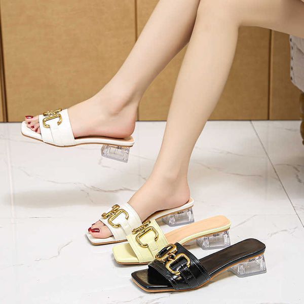 slippers 2022 metal buckle 35cm square heels slides women mules summer slippers peep toe sandals elegant transparent heel shoes j230417, Black
slippers 2022 metal buckle 35cm square heels slides women mules summer slippers peep toe sandals elegant transparent heel shoes j230417, Black