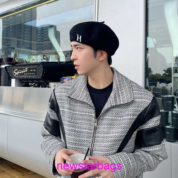 original edition designer herms hat for sale superwzm simple fashion h letter embroidery woolen beret men autumn winter versatile stereo pai, Blue;gray
original edition designer herms hat for sale superwzm simple fashion h letter embroidery woolen beret men autumn winter versatile stereo pai, Blue;gray