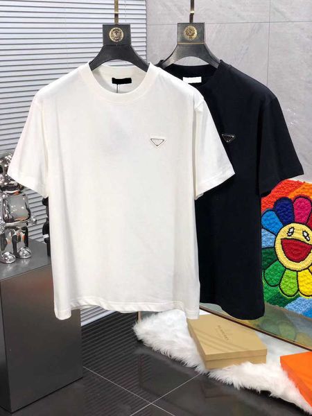 prad 2023 summer mens designer t shirt casual man womens tees with letters print short sleeves sell luxury men hip hop clothes size s-5xl, White;black
prad 2023 summer mens designer t shirt casual man womens tees with letters print short sleeves sell luxury men hip hop clothes size s-5xl, White;black